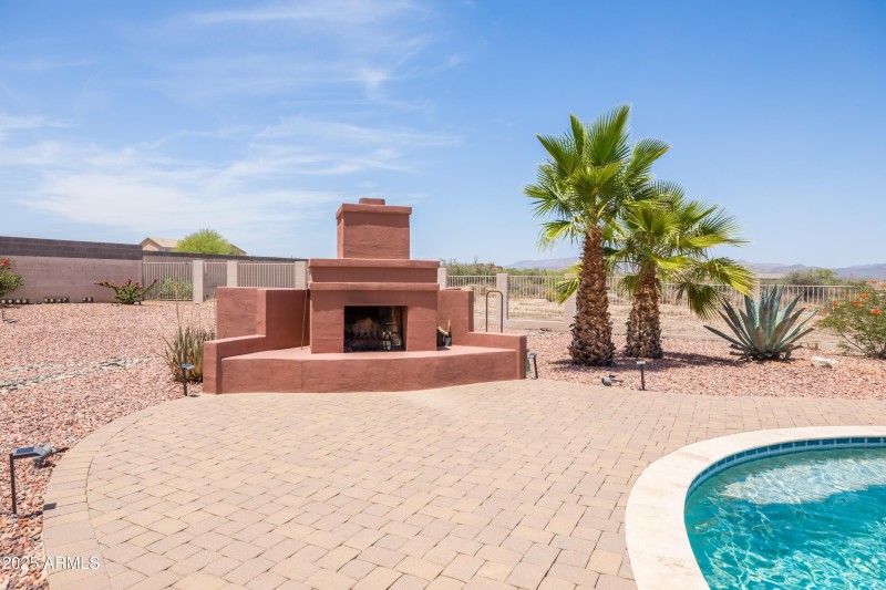Outdoor Fireplace