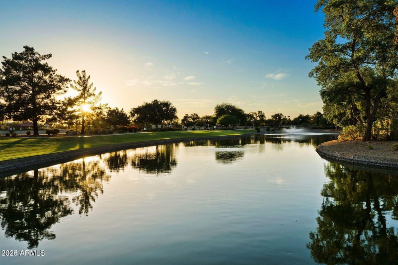 Community Lakes