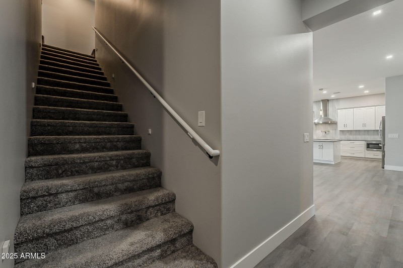 Stairs to Theatre & BR 5/6