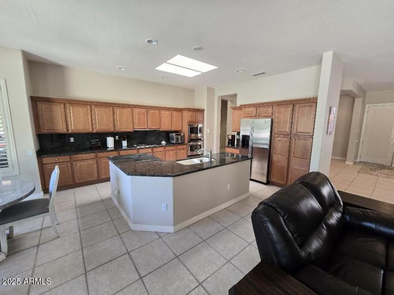 20250611_094329_resized