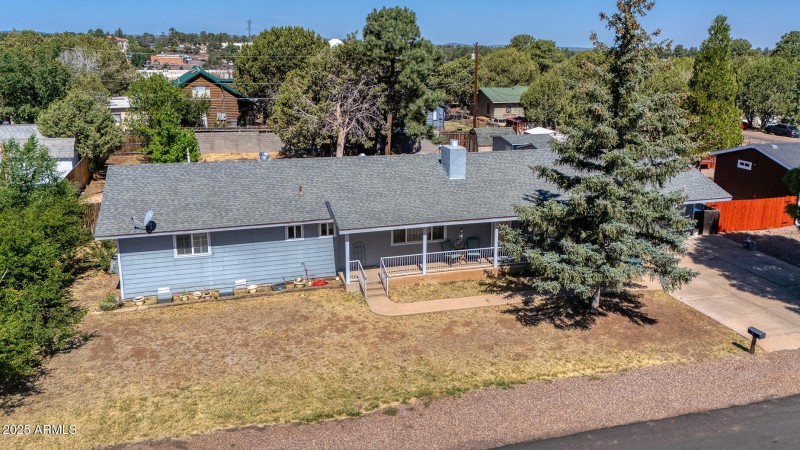 40 N 5th St Show Low, AZ 85901