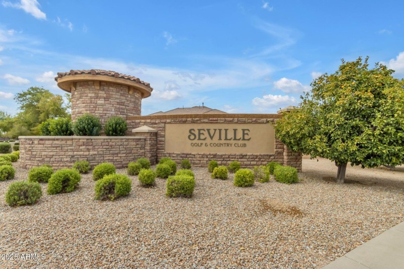 52-web-or-mls-Seville Community 1