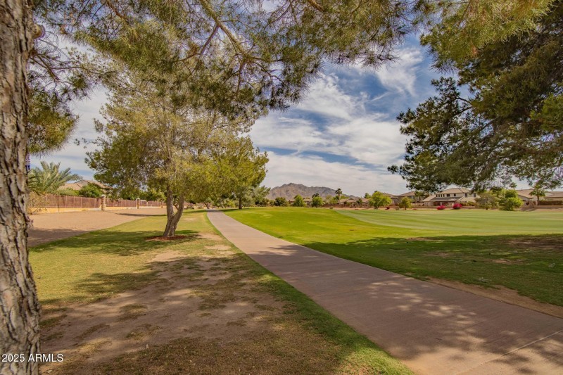 72-web-or-mls-Seville Community 21
