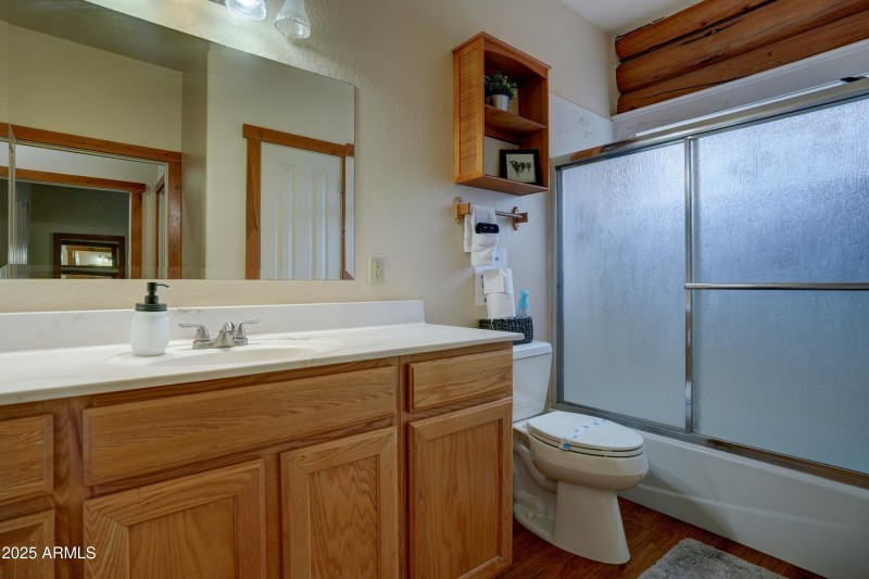 Guest Bathroom 2
