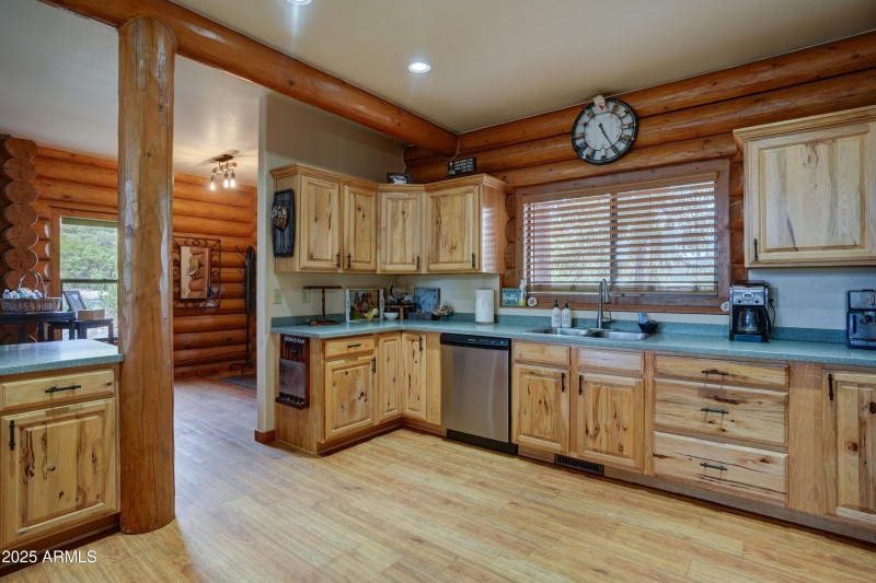 Kitchen 2