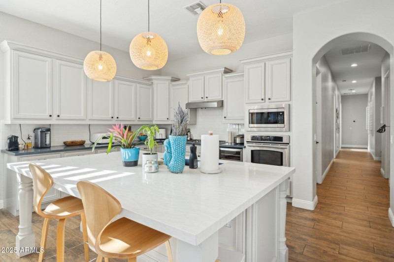 14-web-or-mls-3917-e-patrick-ln