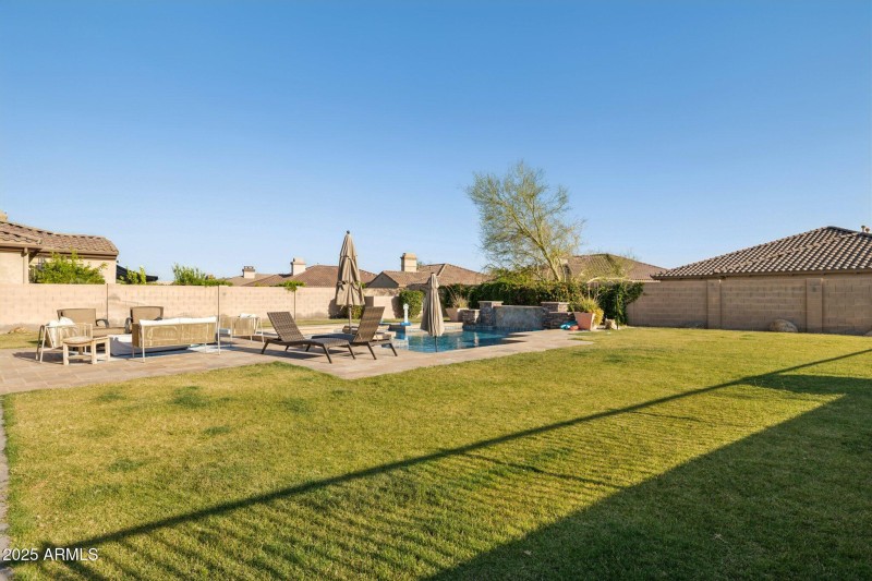 35-web-or-mls-3917-e-patrick-ln