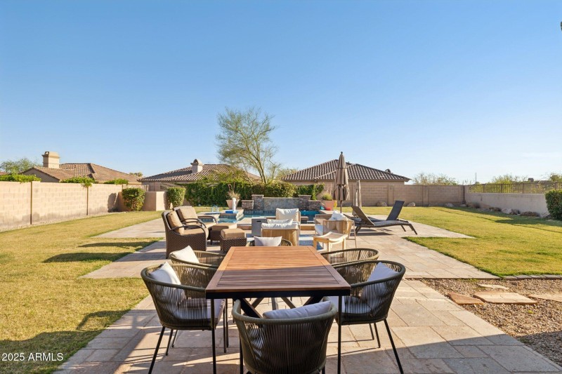 34-web-or-mls-3917-e-patrick-ln