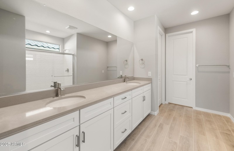 Owners Bath