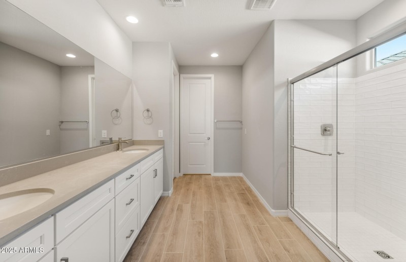 Owners Bath