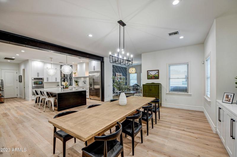 Dining Area 2