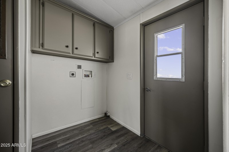 53925WStallionRd-11