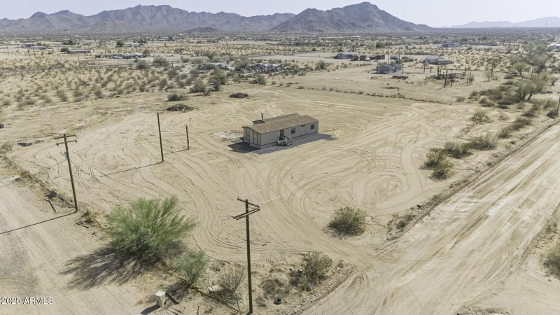 53925WStallionRd-15
