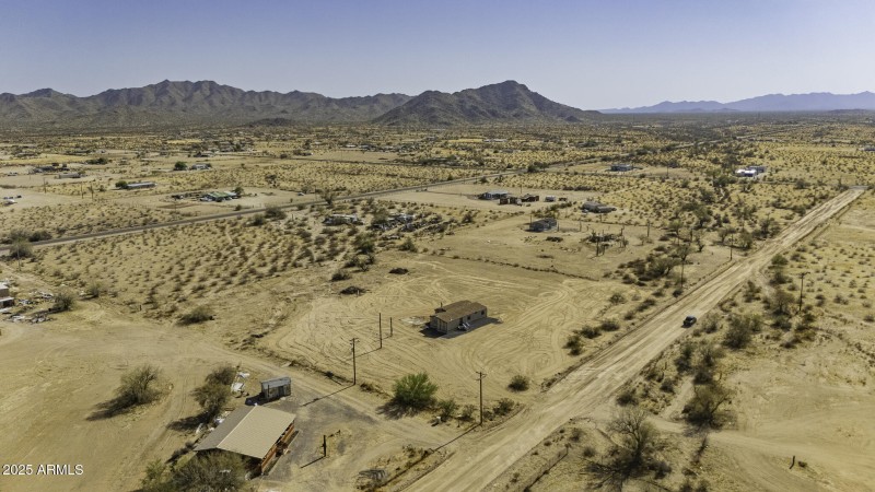 53925WStallionRd-24