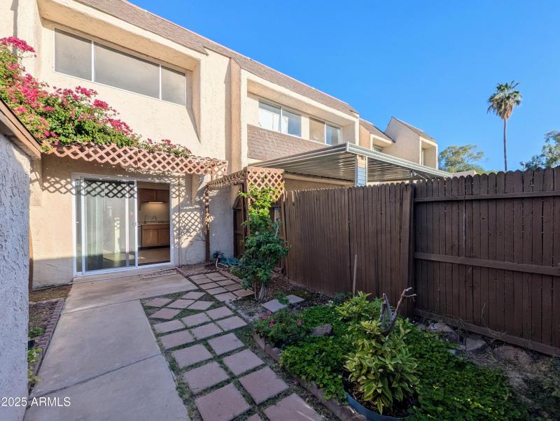 2233 W FARMDALE AVE #2