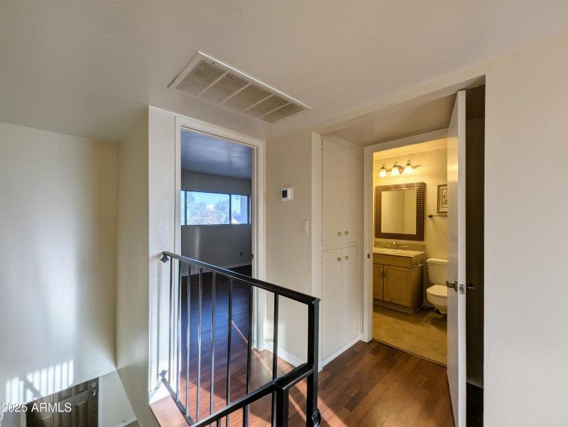 2233 W FARMDALE AVE #2