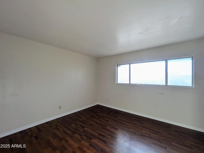 2233 W FARMDALE AVE #2