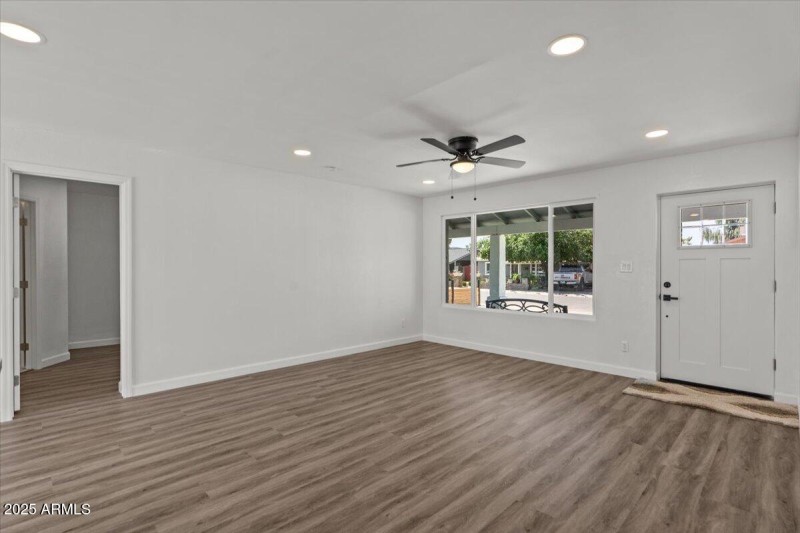 08-Living Room and Entry