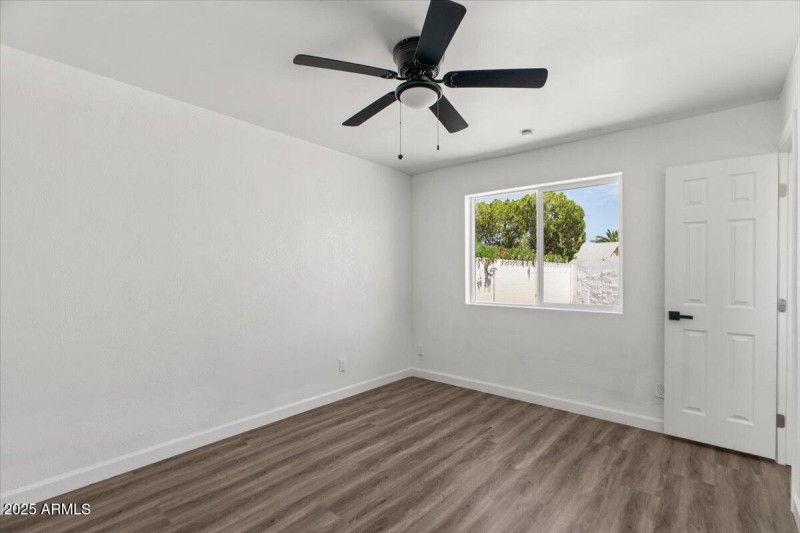 20-Bedroom 2