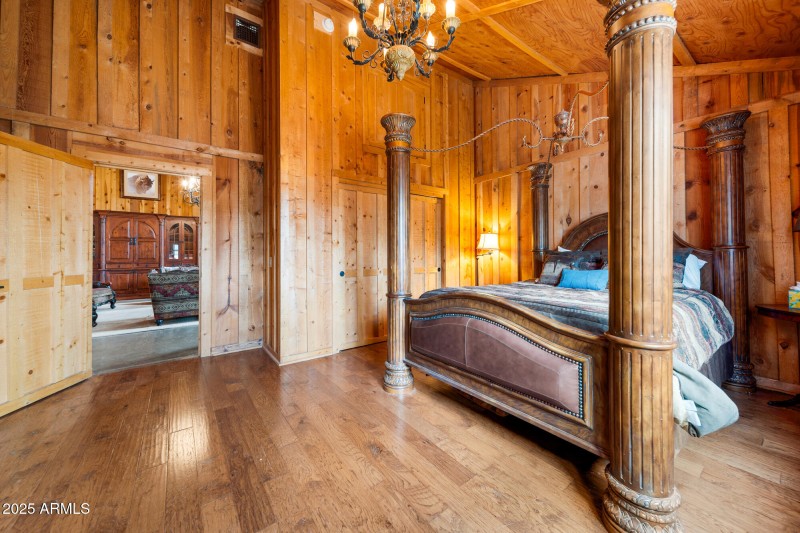The Lodge Bedroom