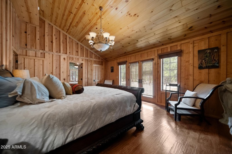 The Lodge Bedroom