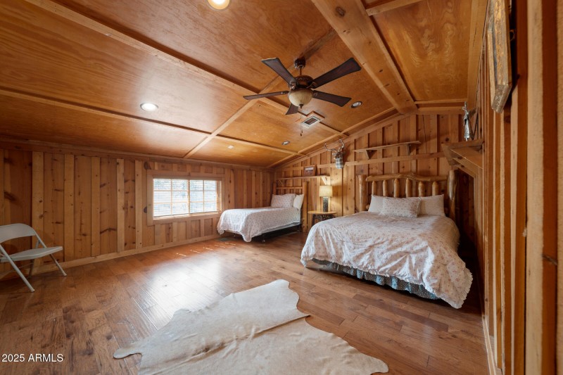 The Lodge Upstairs Bedroom