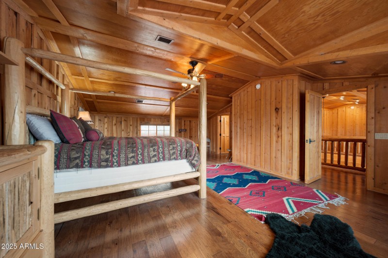 The Lodge Bedroom