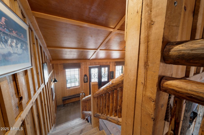 The Lodge - Upstairs Loft