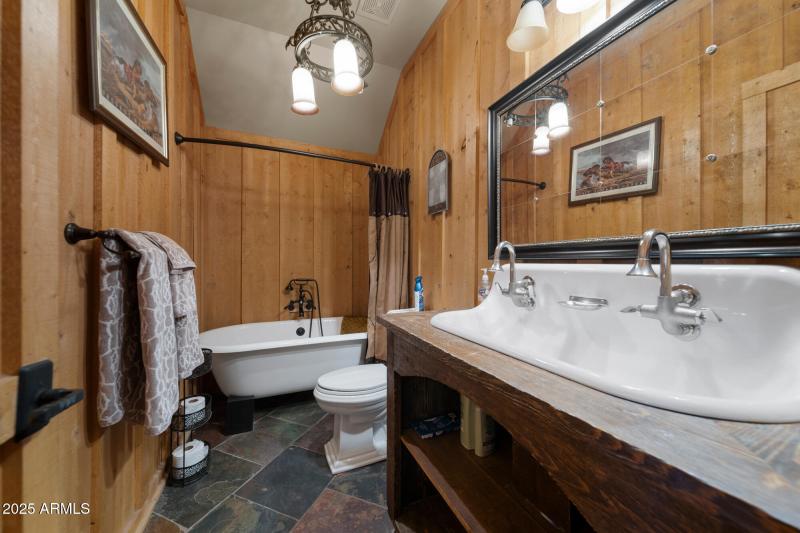 The Lodge Bathroom