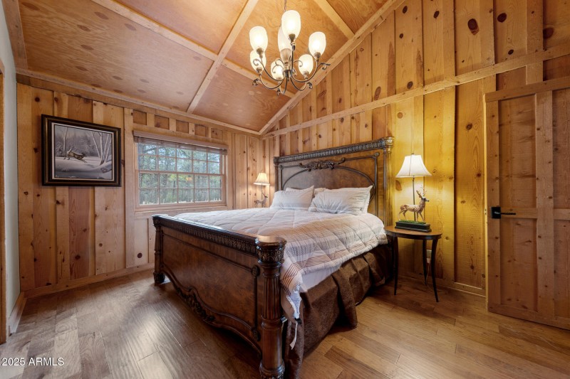 The Lodge Bedroom