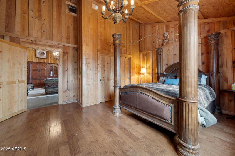 The Lodge Bedroom