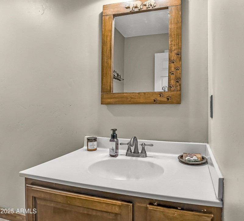 2nd Full Bathroom