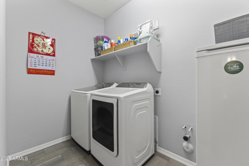 LAUNDRY