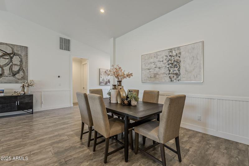 18-web-or-mls-Clarendon-10