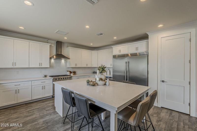 27-web-or-mls-Clarendon-19