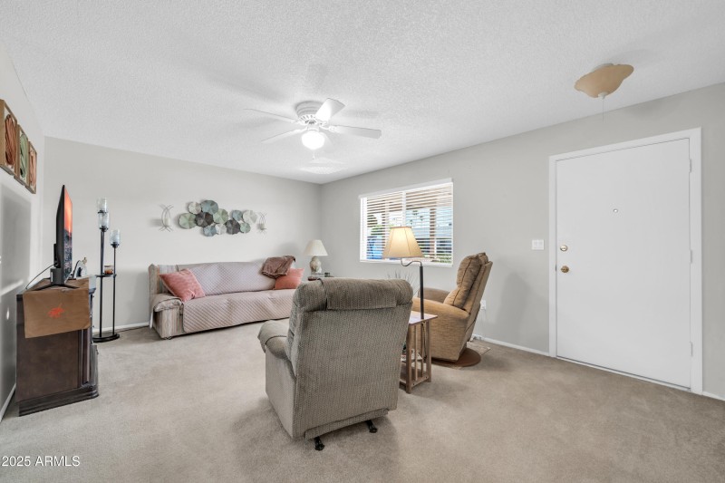10873 W Clair Dr-5