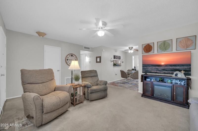 10873 W Clair Dr-7