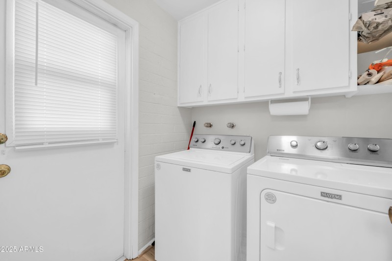 10873 W Clair Dr-13