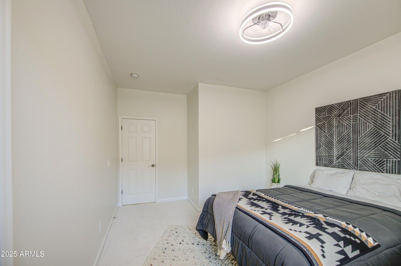 Bedroom 4-pic 2