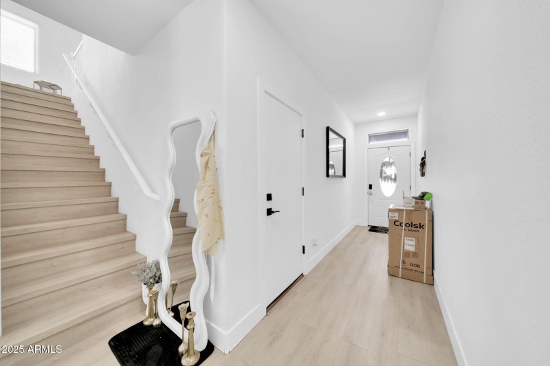 3034 N 39th St-5
