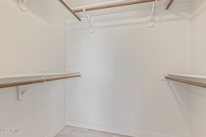 walk in closet