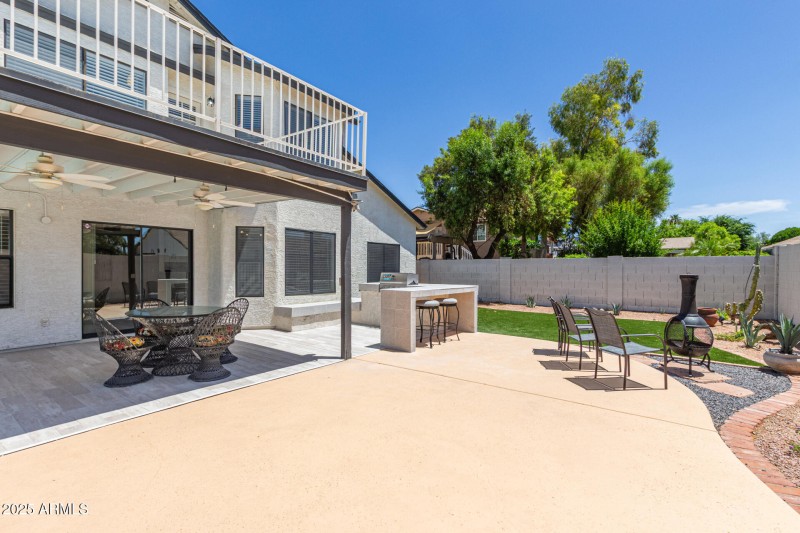 spacious yard