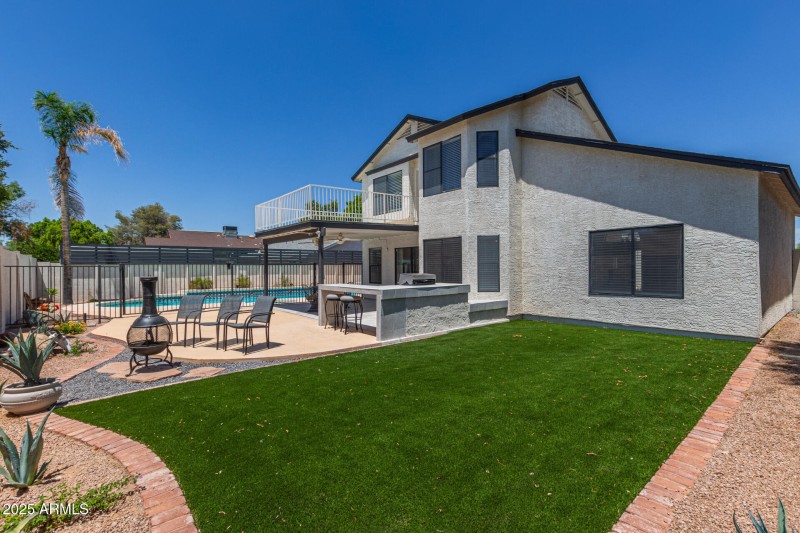 artificial turf