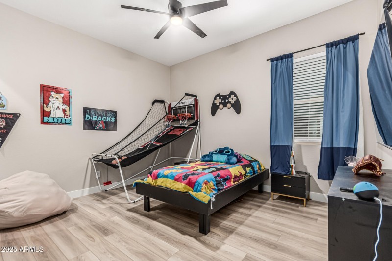 28 Meadowbrook
