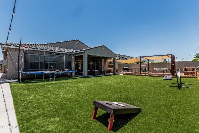43 Meadowbrook