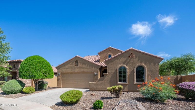 3994 E Grand Canyon Pl-1