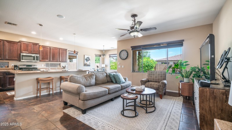 3994 E Grand Canyon Pl-9