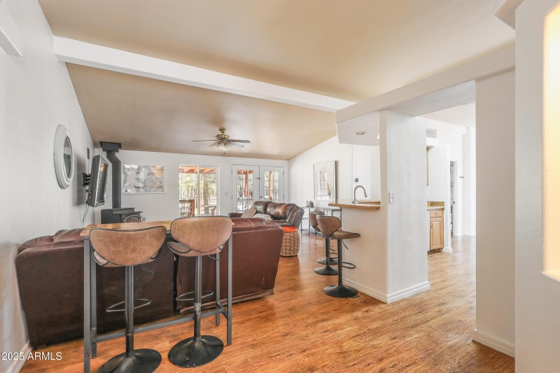 7825 Easy St 020