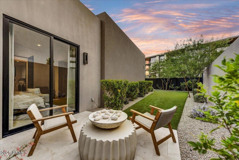 39-Guest Patio