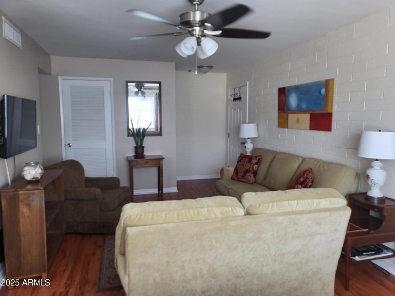 VIEW TO FRONT DOOR